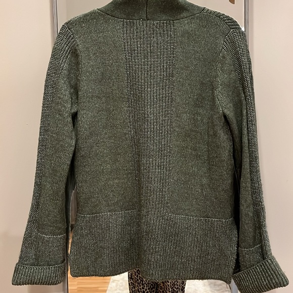 NWOT Anthropologie Cardigan Sweater - olive green -medium - Picture 2 of 5